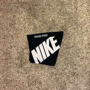 NIKE PRO SHORTS